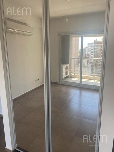 Departamento En Lomas De Zamora