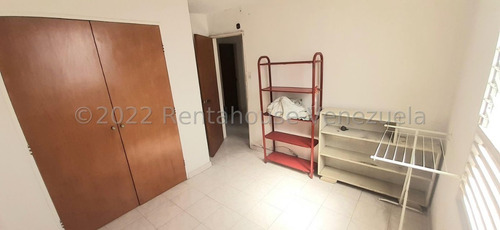 Imagen 3 de 30 de Apartamento En Venta En Las Trinitarias, Inf 04245943684, Cod 22-17033, J24