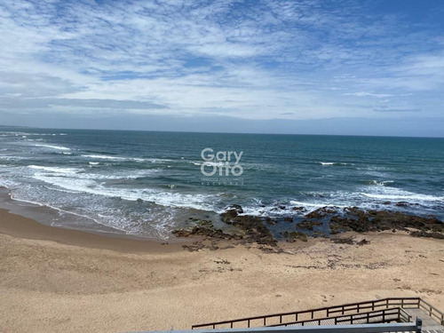 Apartamento En Venta Y Aqluiler, Peninsula, Punta Del Este, 3 Dormitorios.- Ref: 24251