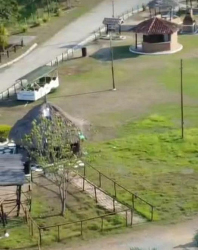 Imagen 10 de 14 de Acción En Club Turístico Lomas De Nirgua Yaracuy