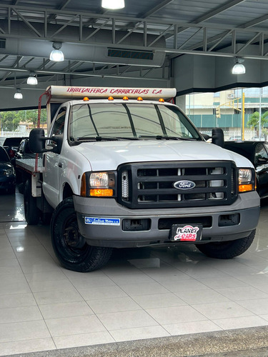 Ford Tritón F350 2006