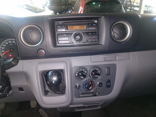 Imagen 7 de 14 de Nissan Urvan 15 Pasajeros 2019 Paq Seguridad