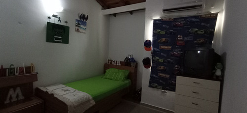 Imagen 3 de 12 de Re/max 2mil Vende Moderno Y Cómodo Townhouse En Urb. Lomas De Margarita - Isla De Margarita