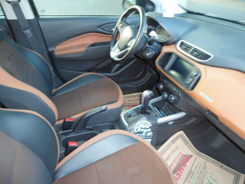 Imagem 6 de 7 de Chevrolet Onix Hatch 1.4 4p Flex Activ Automático