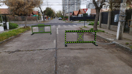 Casa En Venta Aislada De 4 Dorm. En Macul