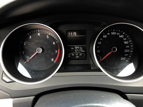 Imagen 13 de 13 de Volkswagen Jetta 2016 2.5 Comfortline At