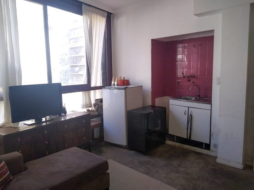 Imagen 2 de 5 de Departamento Venta En Balvanera.
