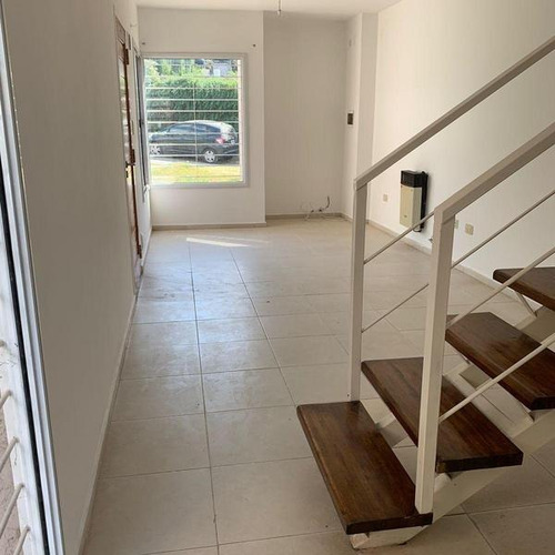 Imagen 4 de 15 de Duplex En Venta, Lomas Sur