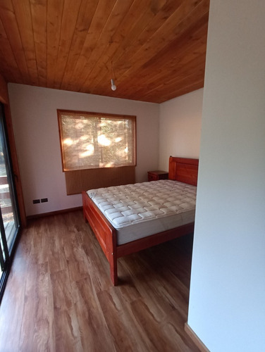 Arriendo Año Corrido Entre Hermosos Arboles