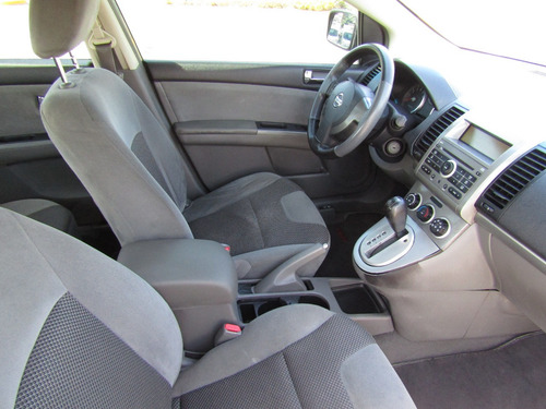 Nissan Sentra At 2.0
