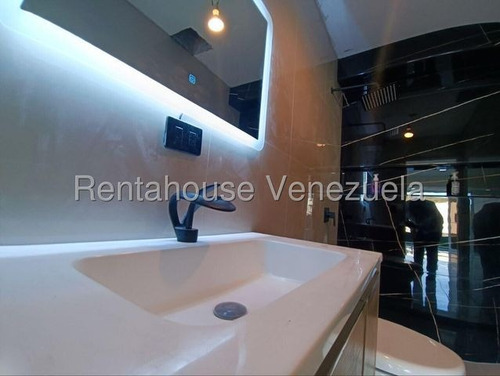 Penthouse En Obra Limpia En El Hatillo 25-15794 Cyr