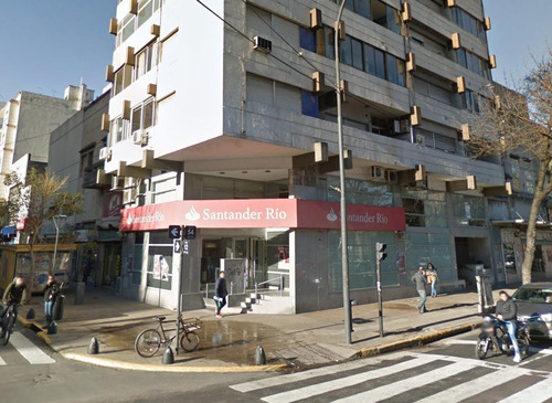 Imagen 1 de 30 de Local - La Plata