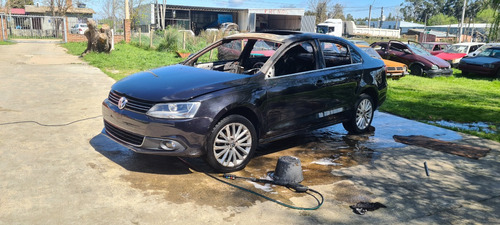 Volkswagen Vento  Chocados Solamente Por Partes 