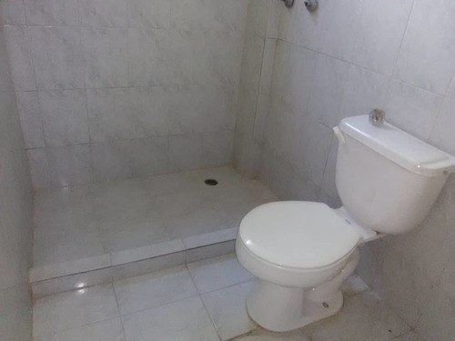 Imagen 8 de 14 de Apartamento En Venta Residencias La Quinta Planta Baja 83 M2 Los Teques