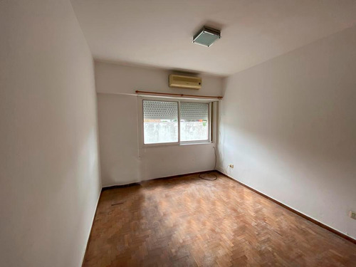 Departamento En Venta - 2 Dormitorios 1 Baño - 51 Mts2 - La Plata