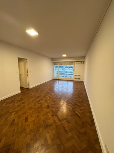 Departamento En Venta En Recoleta, Capital Federal, Buenos Aires