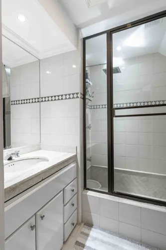 Casa En Venta En Los Cedros. Cod V7204