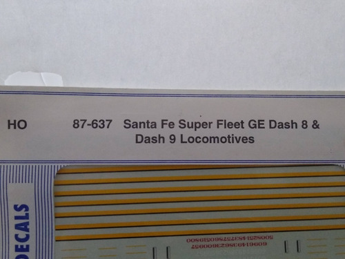 Nico Calcas G E Dash 8/9 Santa Fe Microscale H0 (cve 20)