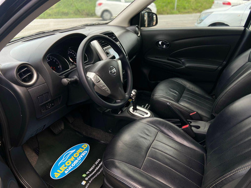 Nissan Versa SV 1.6 16V FlexStart 4p Aut.