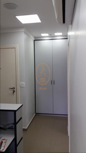 Sala Comercial Localizado(a) No Bairro Boqueirão Em Santos / Santos - 5640