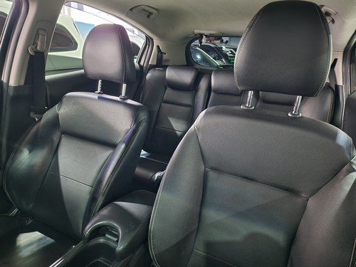Honda HR-V 1.8 16V FLEX EX 4P AUTOMÁTICO