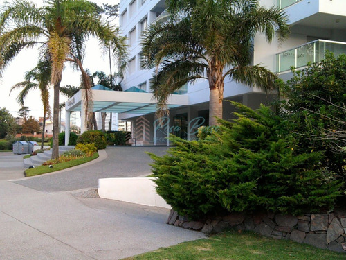 Imagen 12 de 30 de Apartamento En Mansa, 1 Dormitorios *