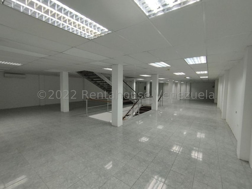 Imagen 7 de 12 de Livy Ramírez Vende Edificio En Los Dos Caminos Mls #23-7680