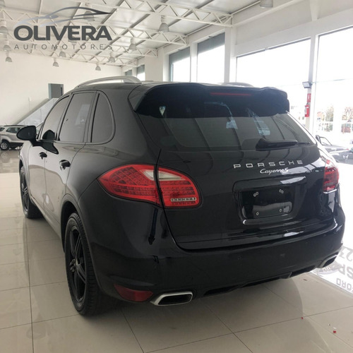 Imagen 6 de 12 de Porsche Cayenne 4.8 S