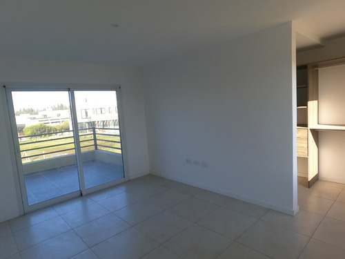 Venta De Casa En Santa Ines, Canning