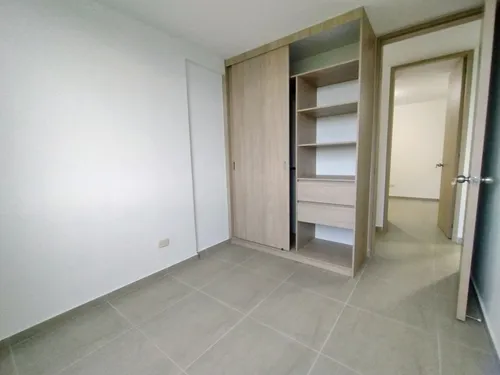 Apartamento En Arriendo En Ciudadela Pangola. Cod A8014697