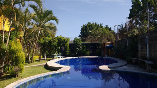 Imagen 1 de 14 de Casa De Fin De Semana Amplia Para 30 Personas En Cuernavaca