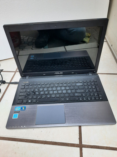 Laptop Asus U75a I5(para Partes O Reparar)