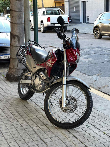 Imagen 5 de 12 de Honda Nx-4 Falcon /// 2013 - 19.000km