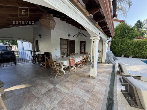 Apto Credito - Casa En Venta Barrio Cerrado, Escobar
