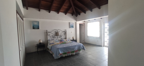 Imagen 11 de 14 de Hermosa Casa De 5 Ambientes 6 Baños, Playa El Ángel
