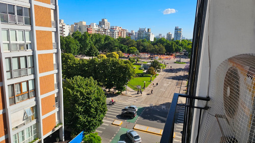 En Alquiler 24 Meses. Departamento De 4 Ambientes Con Baulera. Plaza Mitre.