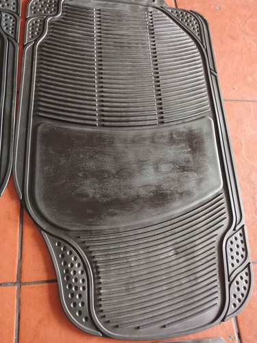 Alfombra Hule Para Carro ¢7.500