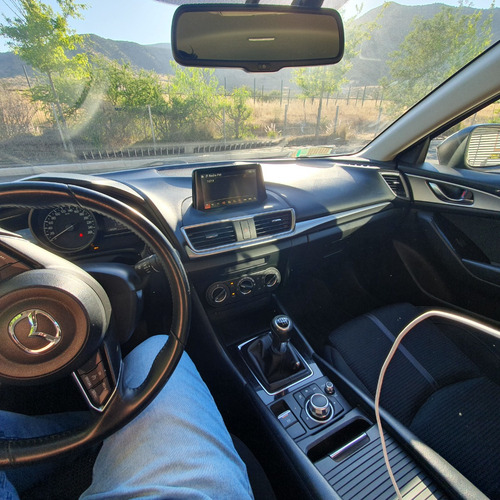 Mazda 3 Sedan V 2.0 6mt Skyactive Android/Carplay