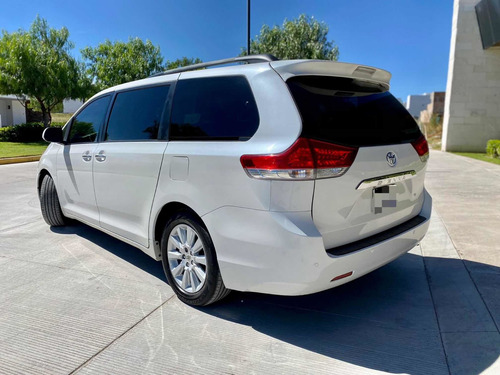 Imagen 2 de 15 de Toyota Sienna 2012 Xle Piel Limited Qc Dvd At