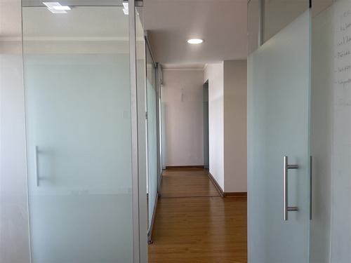 Oficina En Arriendo En Lo Barnechea