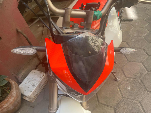 Motocicleta Hyper 280