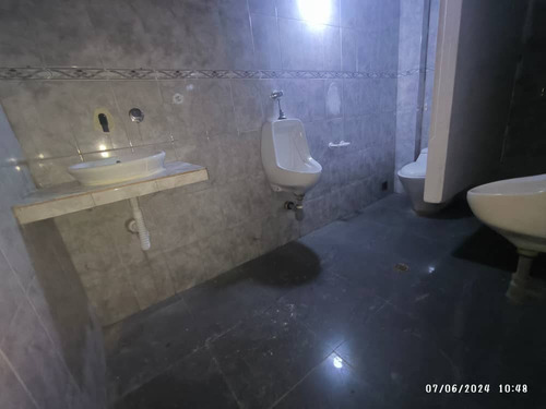 Local En Alquiler En Charallave 24-27922