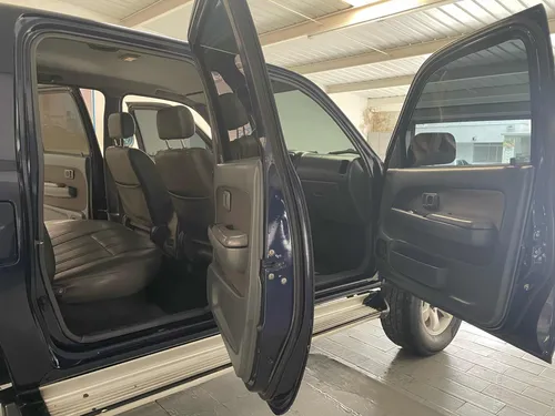 Toyota Hilux 2.4L 4x4 DC