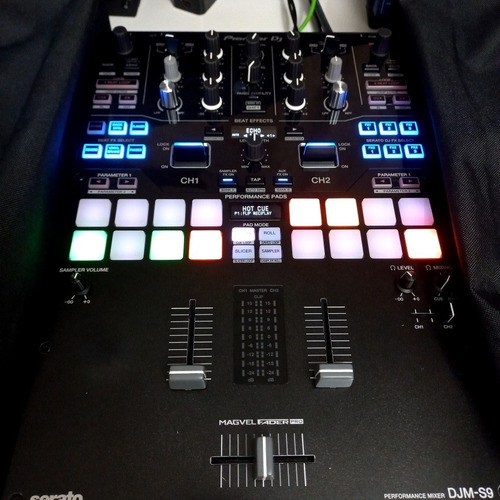 Imagen 2 de 4 de Pioneer Djm S9 Mixer + Carcasa Policarbonato