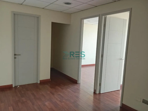 Oficina En Venta En Lo Barnechea