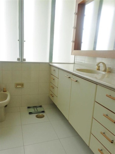 Imagem 14 de 27 de Guarujá-pitangueiras- Frente Mar !!! Todo Reformado - Ap1473 - 34708331