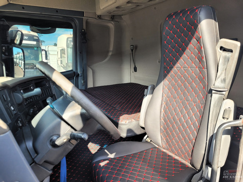 Scania R 440 6x4 Ano 2013/14 Com Retarder
