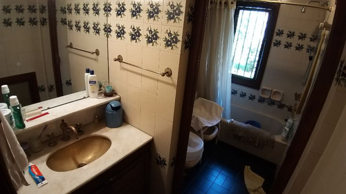 Chalet En Venta En Quilmes Residencial