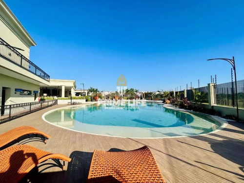 Casa Em Paulínia / Santorini Residencial Club