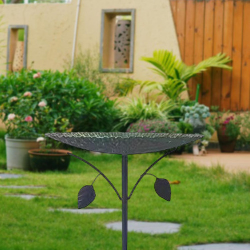 Metal Bird Bath Gardens Decor Behind Bath Comeñero Para